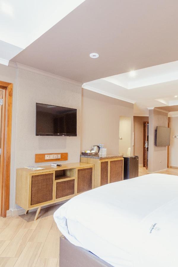 Tanga Beach Resort & Spa 외부 사진